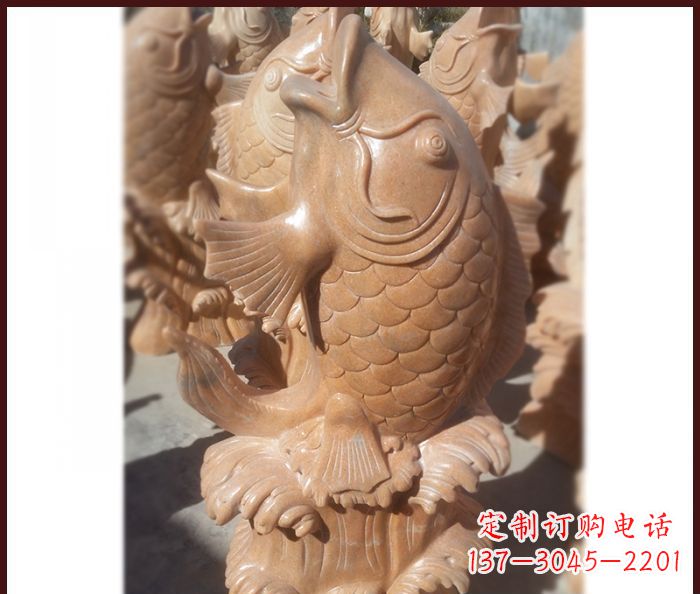 河南晚霞红喷水鲤鱼石雕 (3)