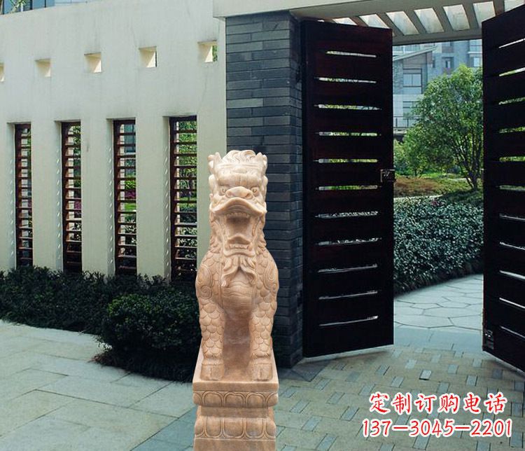 河南晚霞红瑞兽麒麟雕塑