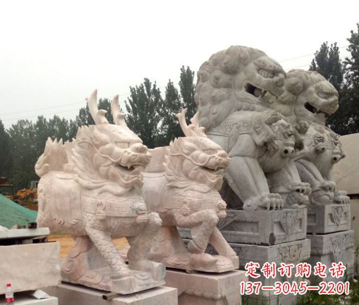 河南晚霞红瑞兽麒麟石雕