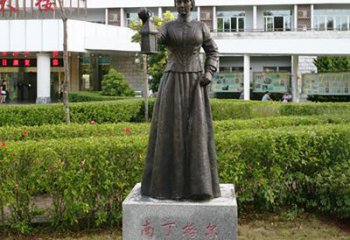 河南静谧中的南丁格尔铜雕