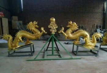 河南享受经典，领略古老传统，精美特色的双龙戏珠铜雕