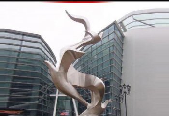 河南不锈钢雄鹰雕塑，永久定制精美景观