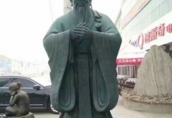 河南精美的青铜孔子雕像