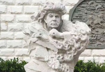 河南纪念邱少云烈士的石雕艺术品