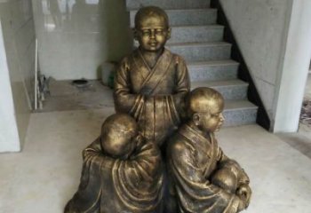河南中国领雕塑推出的金色佛祖三像是一件令人惊…