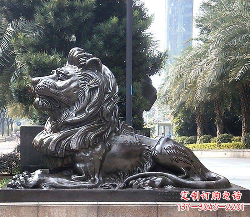 河南卧着的西洋狮看门狮子铜雕