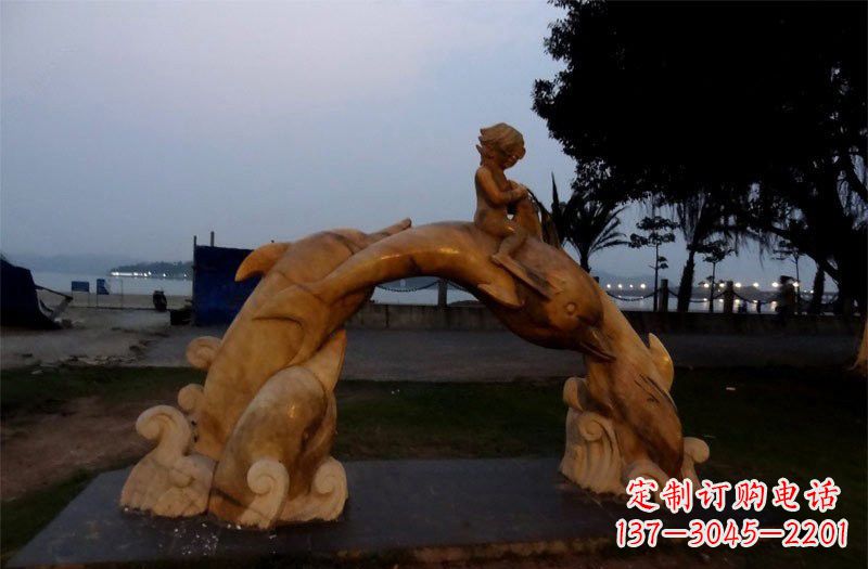 河南西方儿童骑海豚石雕