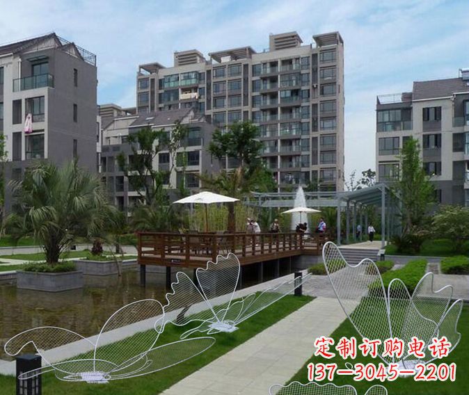 河南小区不锈钢镂空蝴蝶雕塑