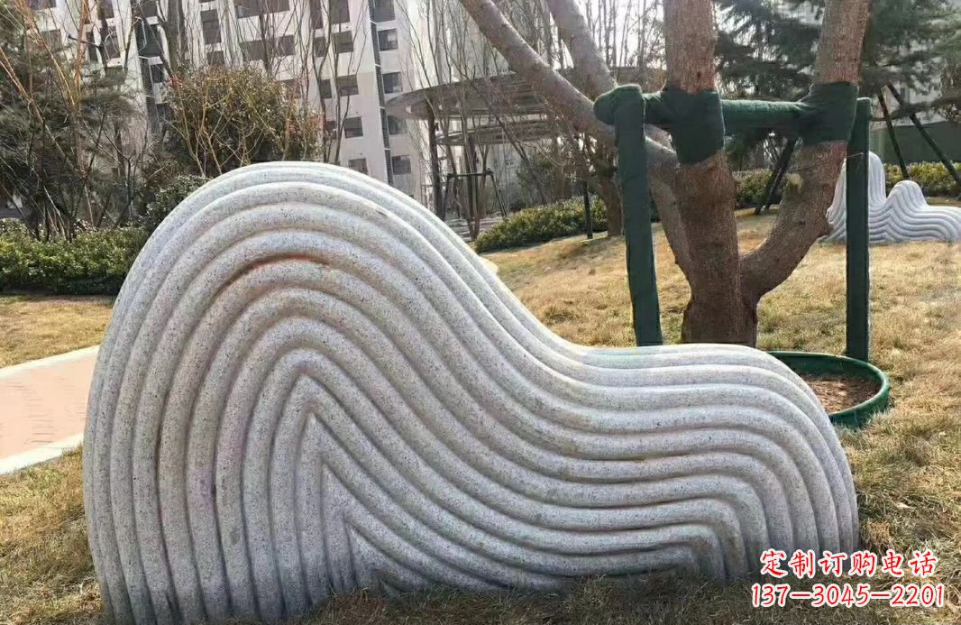 河南小区大理石纹理假山雕塑