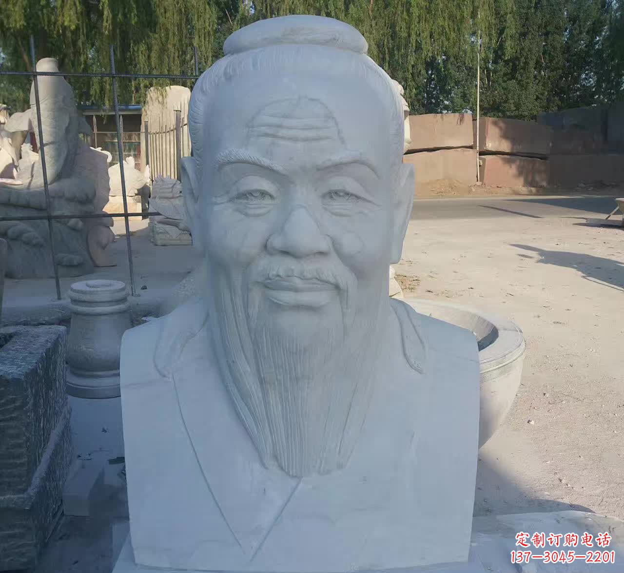 河南校园孔子胸像石雕塑