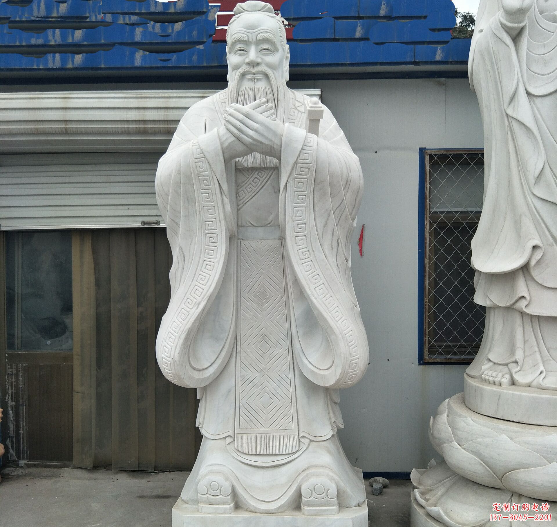 河南学校礼仪孔子石雕