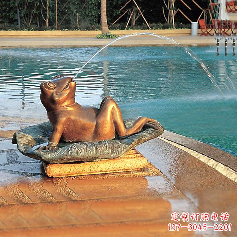 河南园林水景池塘游泳馆喷水青蛙铜雕塑