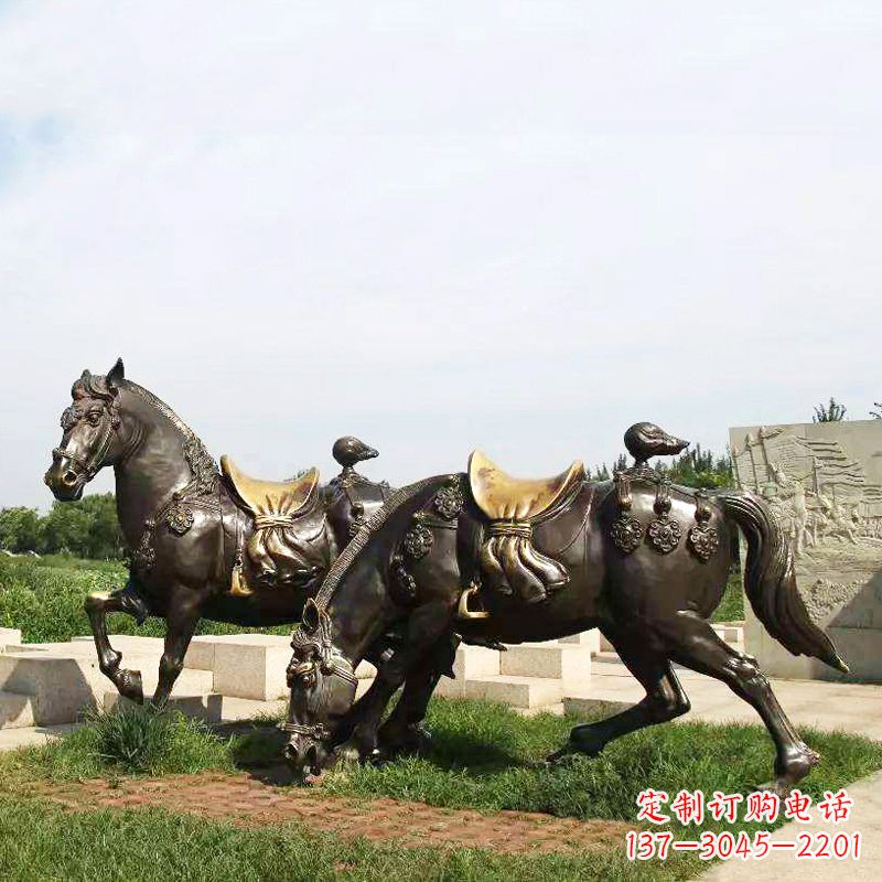 河南战马群公园景区动物情景雕塑