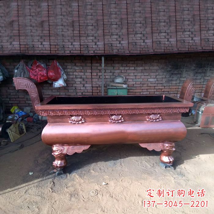河南长方形铜香炉