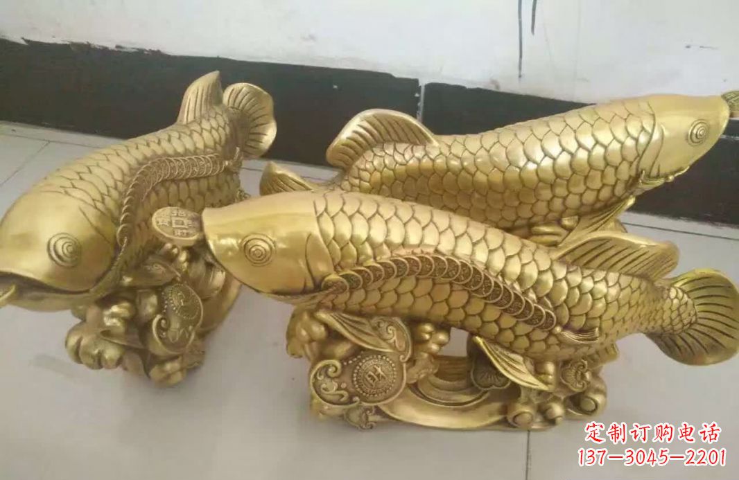 河南招财金龙鱼雕塑