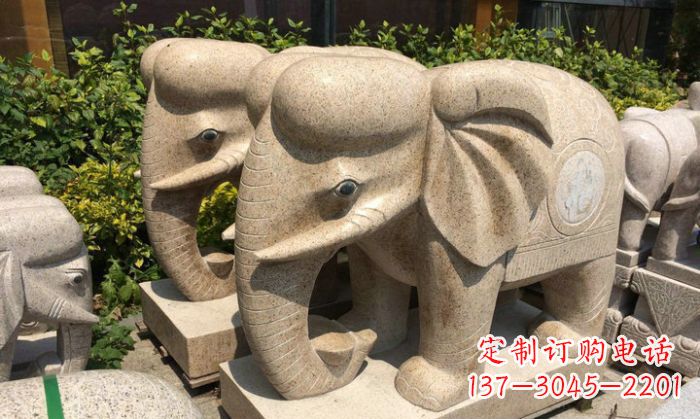 河南招财进宝砂岩大象石雕