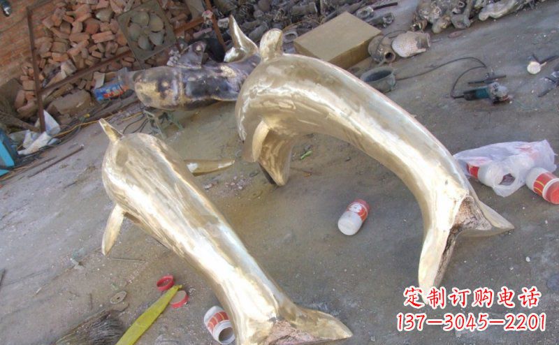 河南铸铜海豚公园动物铜雕