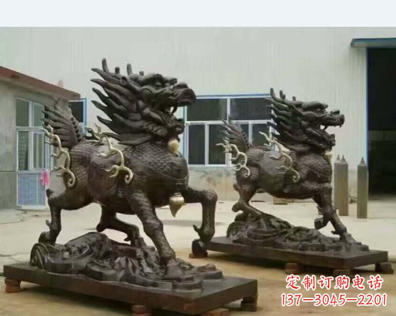 河南铸铜踏浪麒麟雕塑