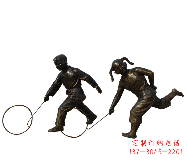 河南公园滚铁环的儿童铜雕