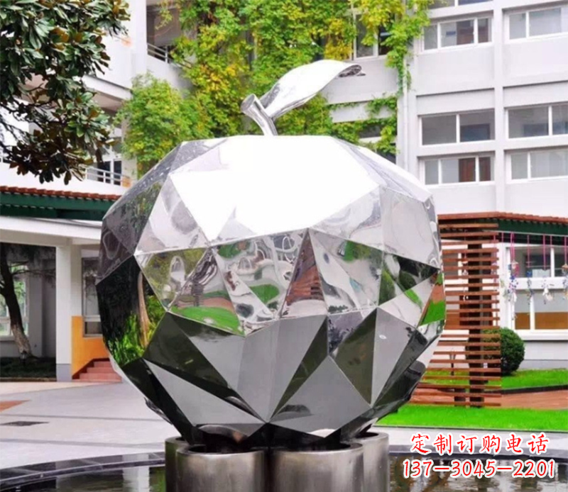 河南水果雕塑-别墅园林几何镜面户外不锈钢水果雕塑